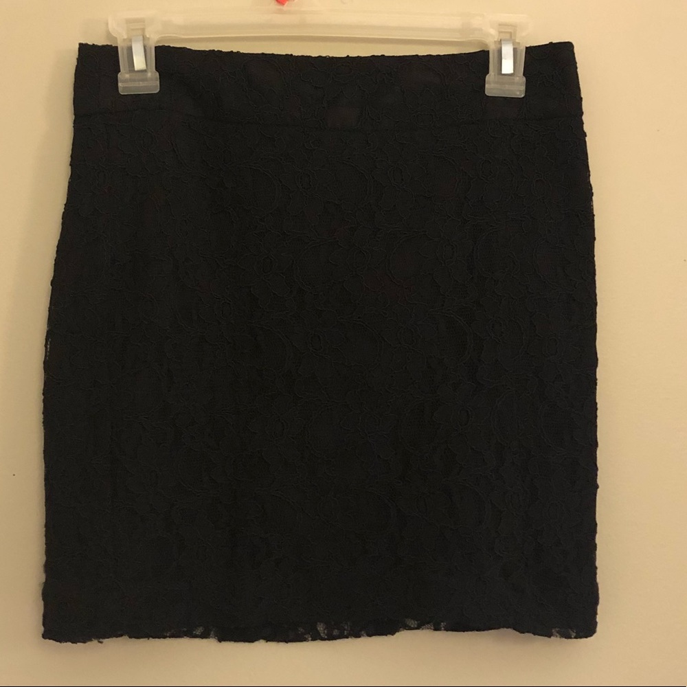 Express Lace Mini Skirt